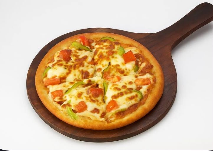 Mix Veg Hand Tossed Pizza